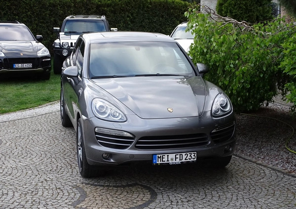 Porsche Cayenne cena 67700 przebieg: 221900, rok produkcji 2011 z Kałuszyn małe 742